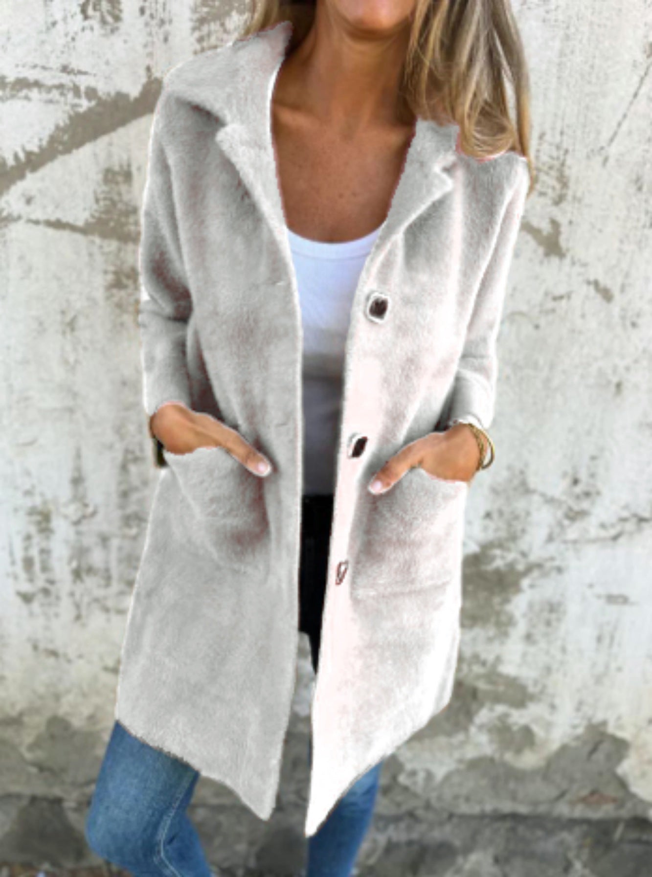Manteau en laine avec fermeture élégante