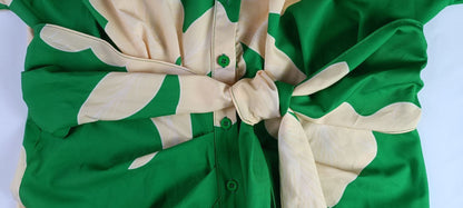 Robe chemisier taille haute à manches courtes et revers imprimés